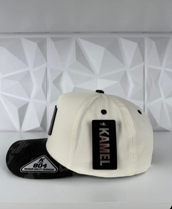 Poker placa SnapBack gorra-natural/camuflaje - Image 5